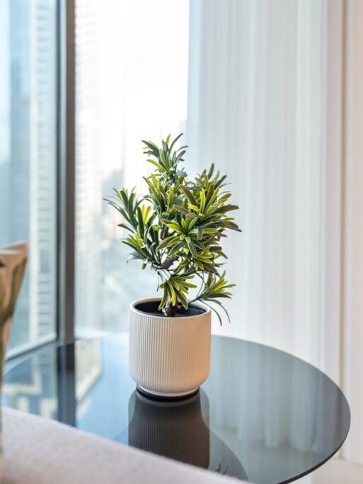 2br-fountain & Burj Khalifa View - Near Mall * Дубай
