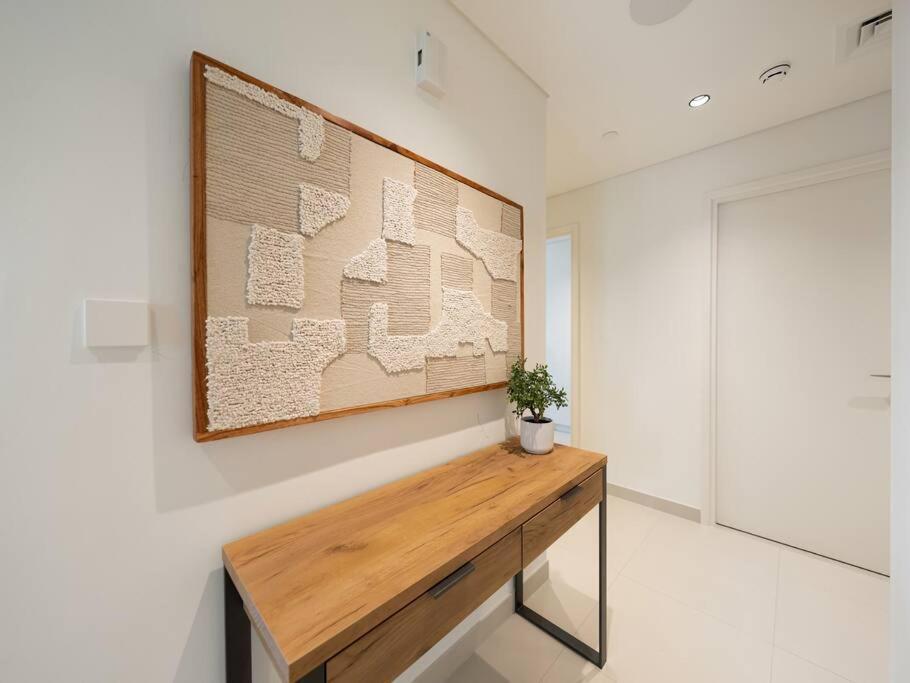 2br-fountain & Burj Khalifa View - Near Mall Дубай
