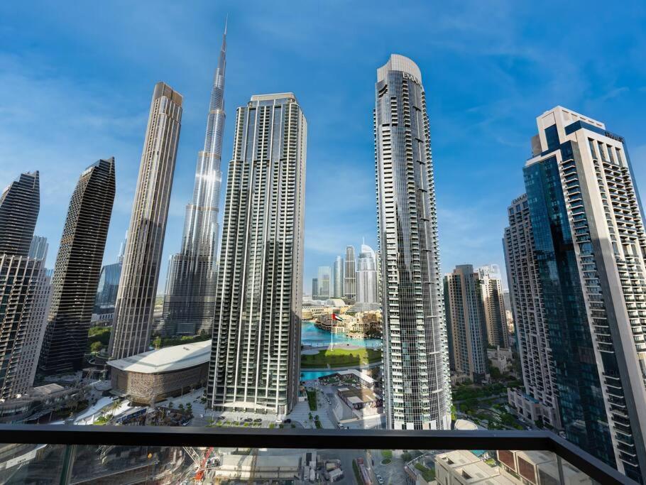 2br-fountain & Burj Khalifa View - Near Mall Апартаменти